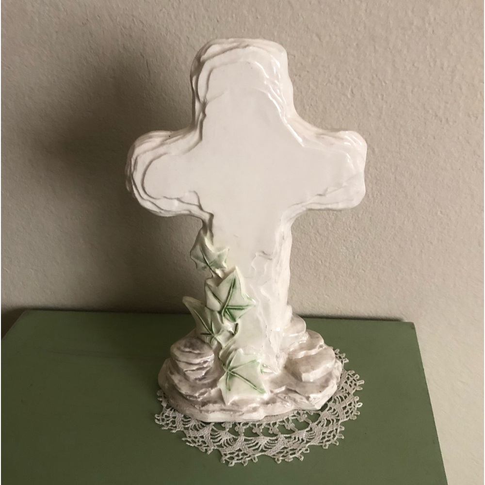 Final ✨ Ivory Ceramic Cross  Free Standing